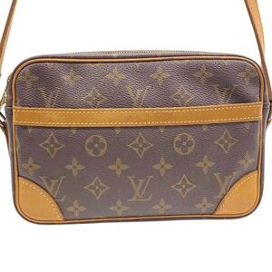 Louis Vuitton Brown Bag Shoulder Trocadero Monogram